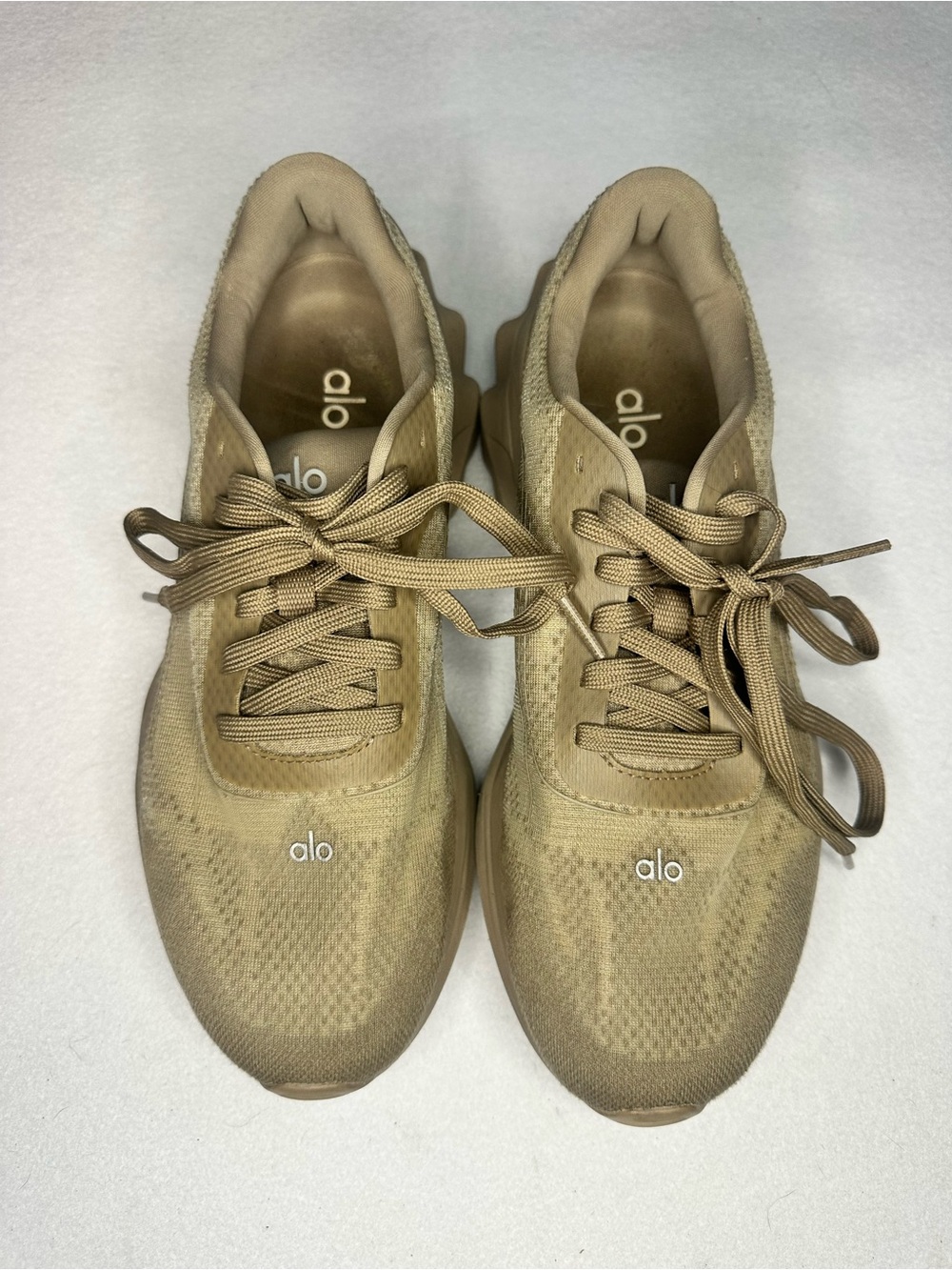 Alo Runner Shoes Gravel